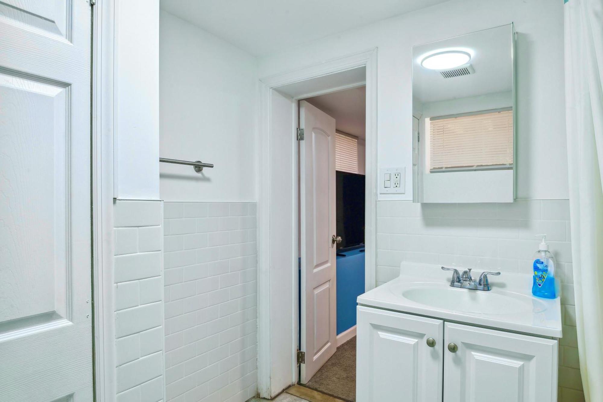 2 Bedroom Cozy Gem Manhattan Beach นิวยอร์ก ภายนอก รูปภาพ